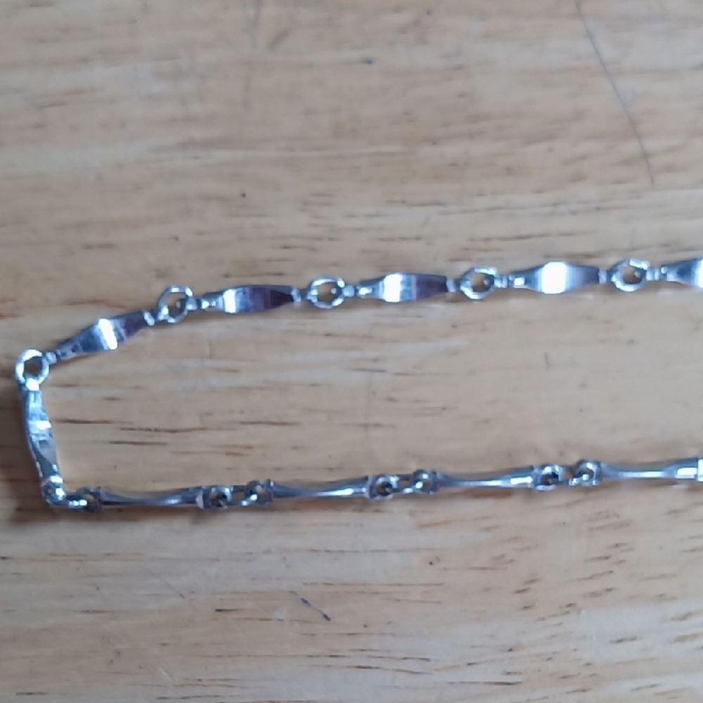 Unusual Silver Bar Chain Necklace